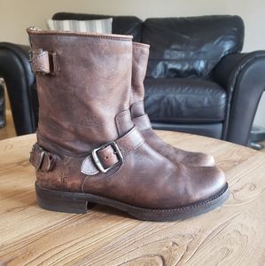 FRYE short boots